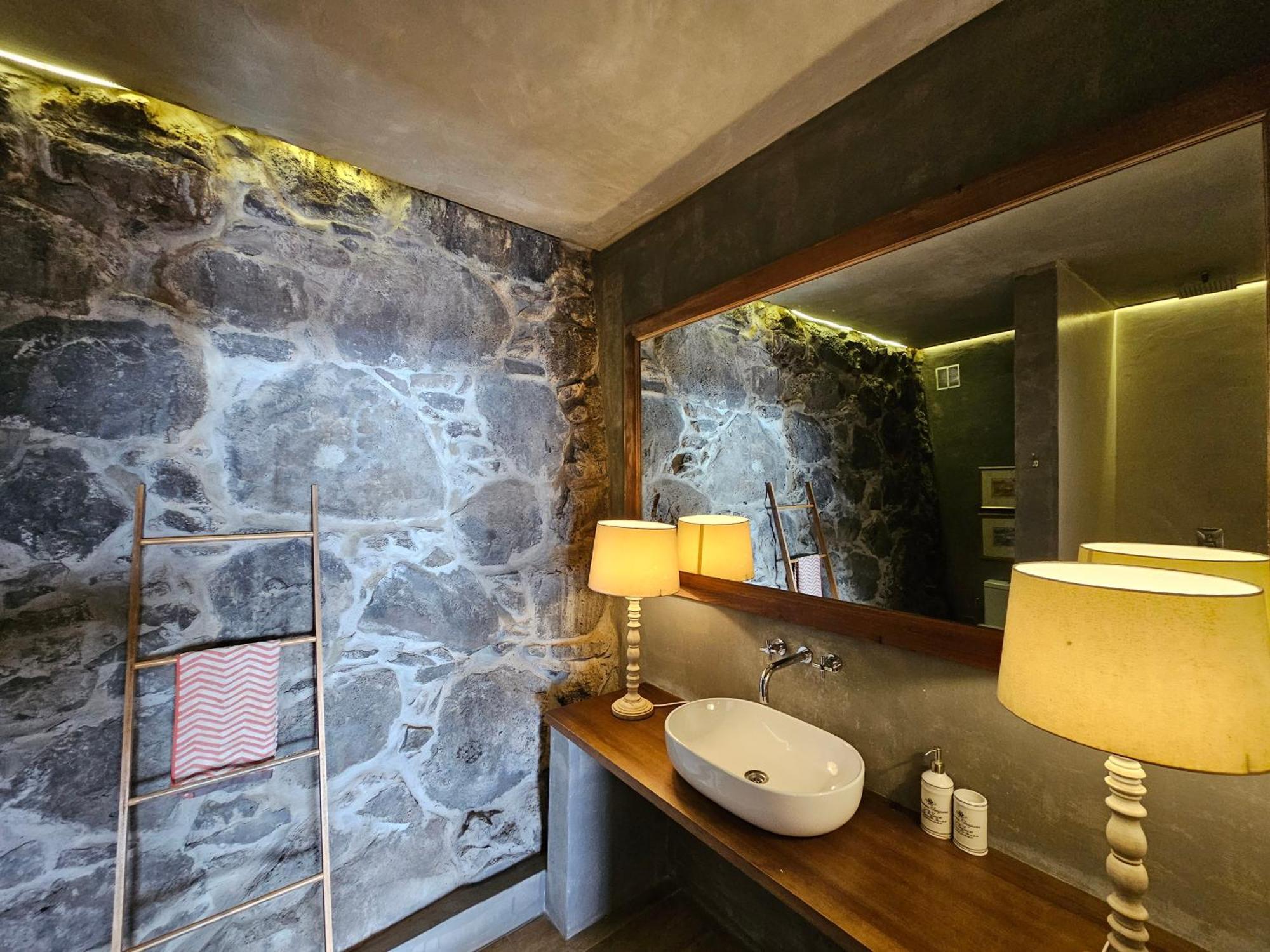Les Terrasses Suites Calheta  Bagian luar foto